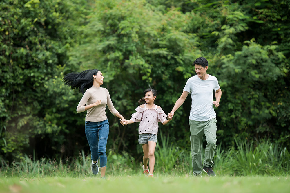 Đồng hành cùng các con làm son tặng Mẹ ngày Quốc tế phụ nữ